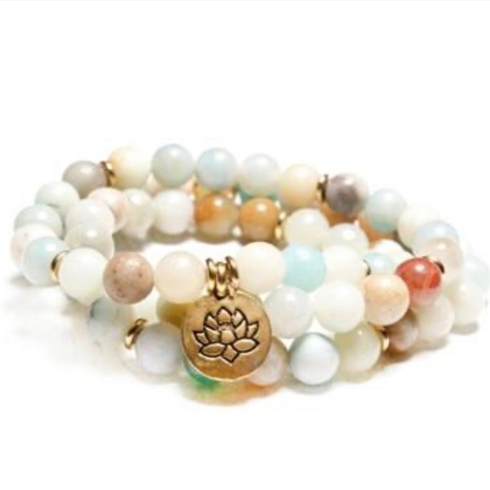 Boho Blue Turquoise Mala Mantra Lotus Bracelet NWT